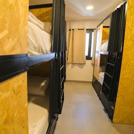 Nixar Hostel Almeria